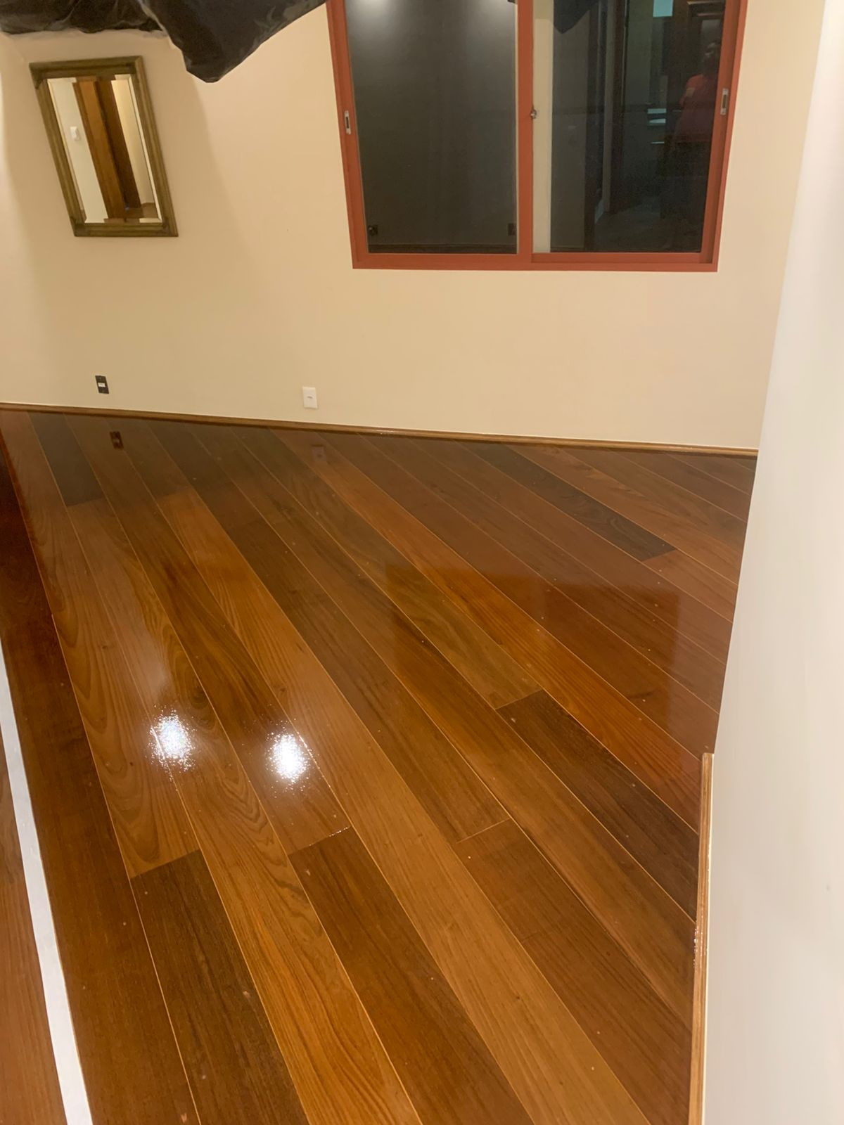 Piso de madeira restaurado 5