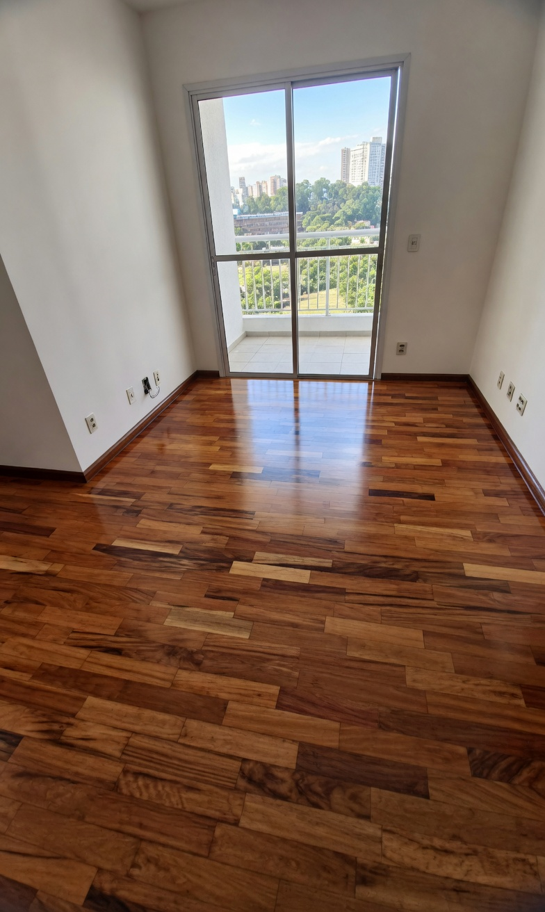 Piso de madeira restaurado 2